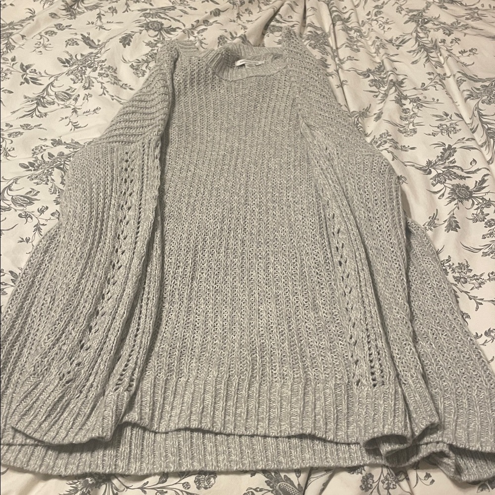 American Eagle Outfitters Light Gray Knit Sweater